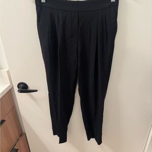 Aritzia Black Pleated Pants